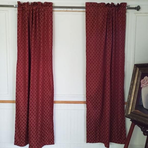 Linens N Things Curtain Panels Tie Backs 74W x 79L Wide Pocket Red Jacquard J… - Picture 2 of 14